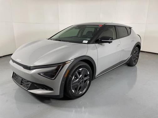 2025 Kia EV6 Light Long Range