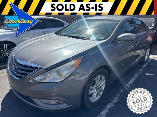 2013 Hyundai SONATA GLS