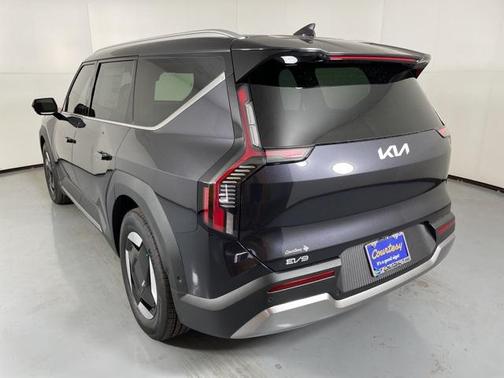 2026 Kia EV9 Wind