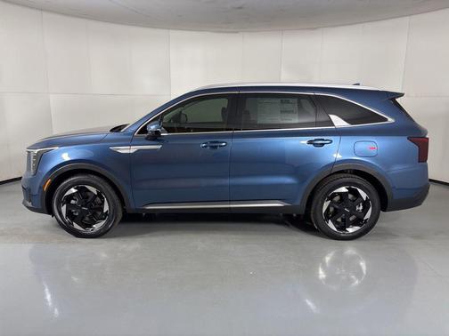 Mineral Blue 2026 Kia Sorento Hybrid EX