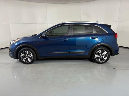 2022 Kia Niro Plug-In Hybrid EX Premium