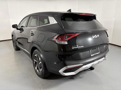 2024 Kia Sportage Hybrid LX