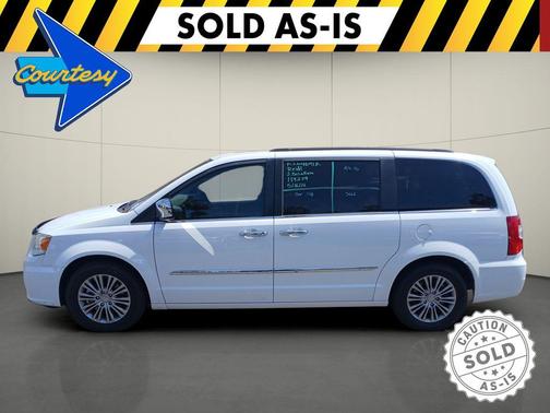 Bright White Clearcoat 2014 Chrysler Town & Country Touring-L
