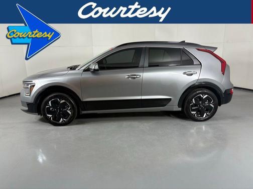 Steel Gray 2023 Kia Niro EV Wind