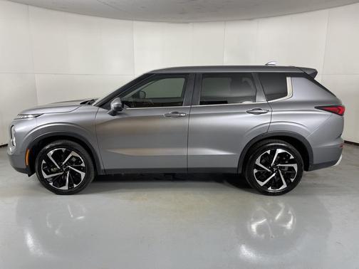 2024 Mitsubishi Outlander SE 2.5 2WD