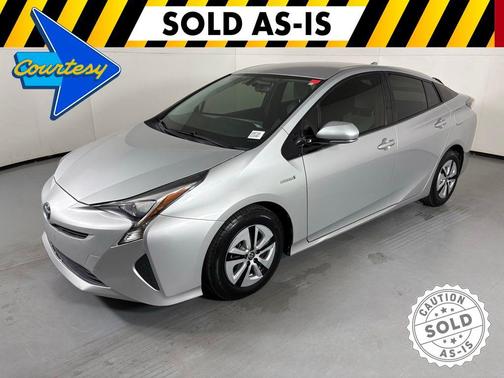 Classic Silver Metallic 2016 Toyota Prius Three