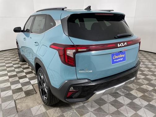 2025 Kia Seltos EX