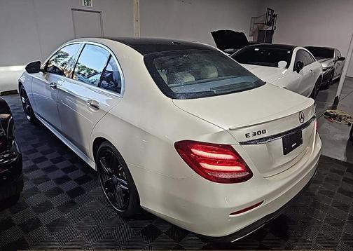 2017 Mercedes-Benz E-Class E 300