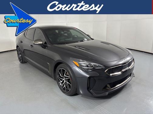 2022 Kia Stinger GT-Line