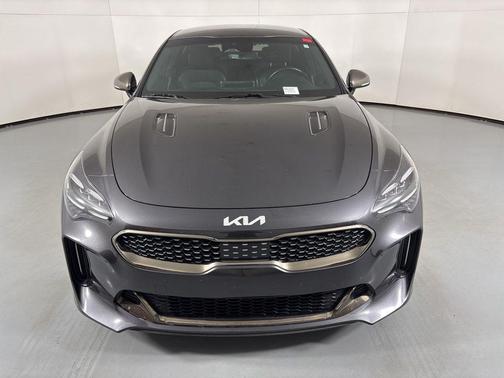 2022 Kia Stinger GT-Line