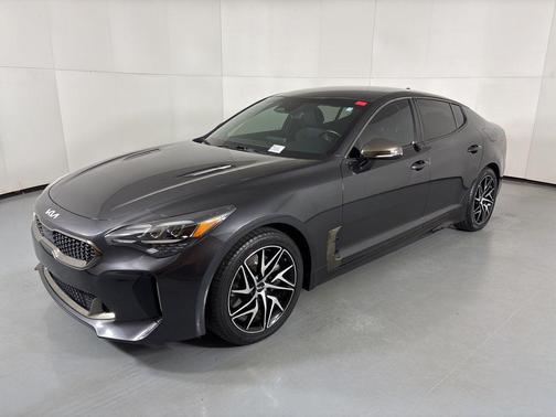 2022 Kia Stinger GT-Line