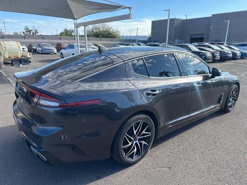 2022 Kia Stinger GT-Line
