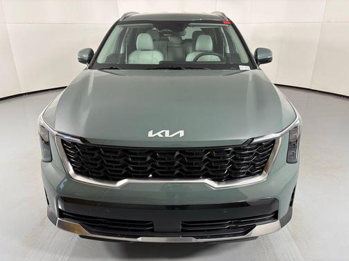 Cityscape Green 2026 Kia Sorento Hybrid EX