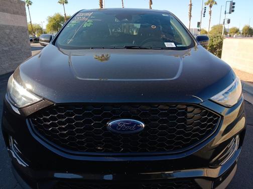 2022 Ford Edge ST Line