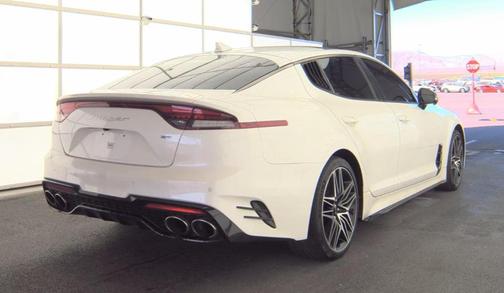 2023 Kia Stinger GT2