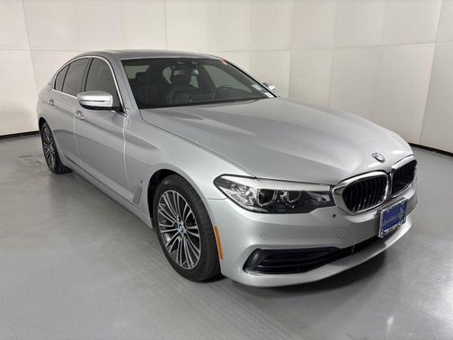 2019 BMW 530e xDrive iPerformance