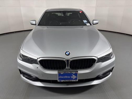2019 BMW 530e xDrive iPerformance