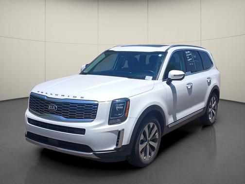 Snow White Pearl 2020 Kia Telluride S