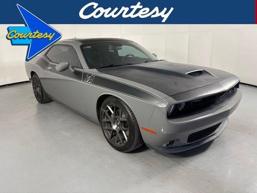 Destroyer Gray Clearcoat 2018 Dodge Challenger R/T