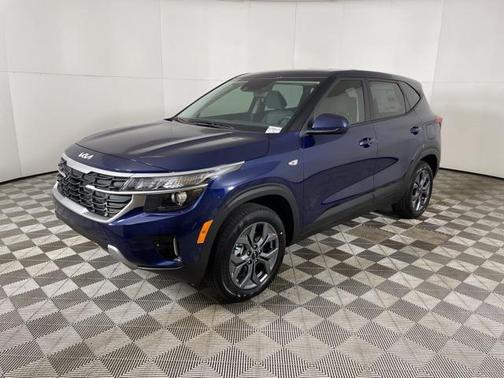 2025 Kia Seltos LX