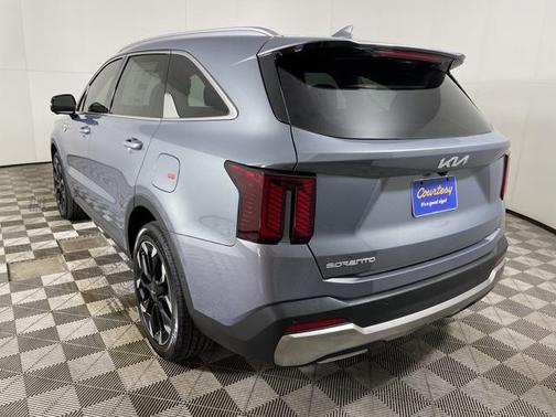 2025 Kia Sorento SX