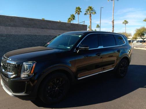 2022 Kia Telluride LX