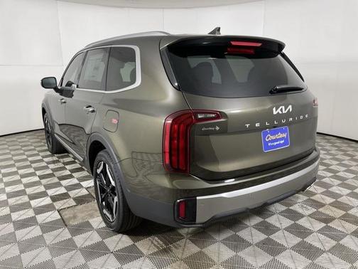 2025 Kia Telluride S