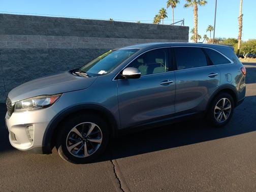 2020 Kia Sorento LX