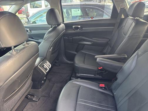 2024 Kia Sorento Hybrid EX