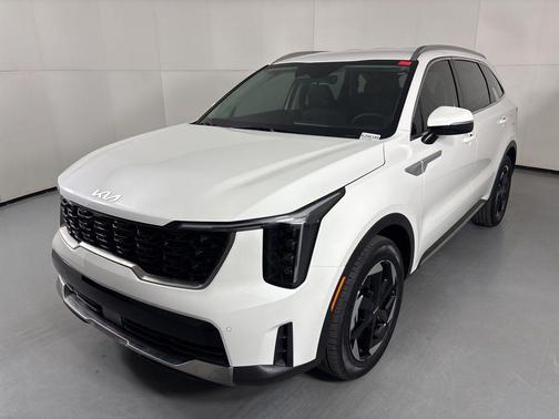 Snow White Pearl 2026 Kia Sorento Hybrid EX