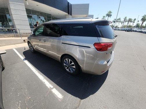 2015 Kia Sedona SX