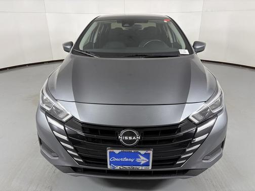 2023 Nissan Versa 1.6 SV