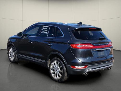 Magnetic Gray Metallic 2019 Lincoln MKC Reserve