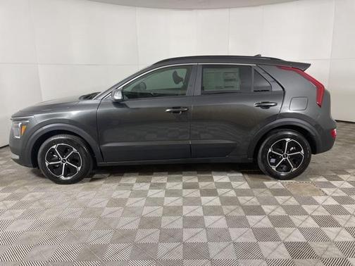 2025 Kia Niro EX