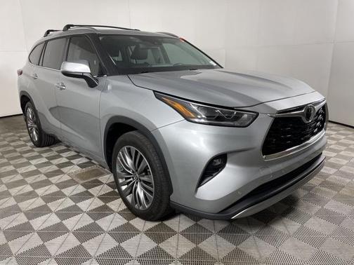 2021 Toyota Highlander Platinum