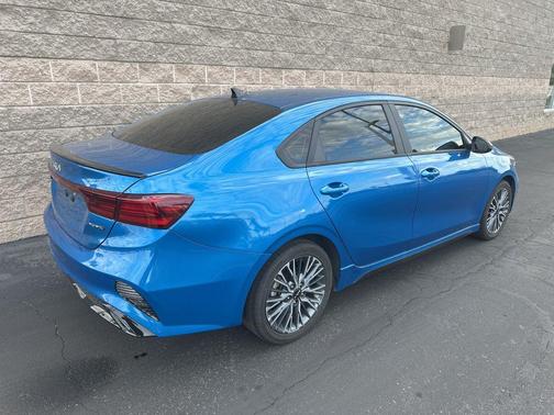 2023 Kia Forte GT-Line