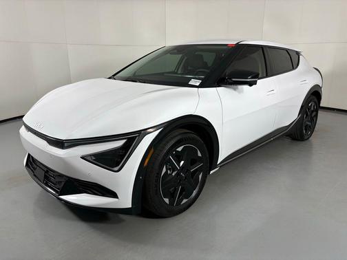 2025 Kia EV6 Wind