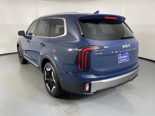 2025 Kia Telluride EX