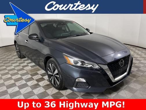 2021 Nissan Altima 2.5 SV