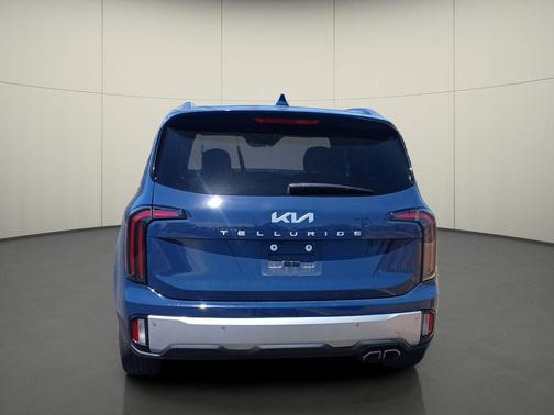 Midnight Lake Blue 2023 Kia Telluride EX