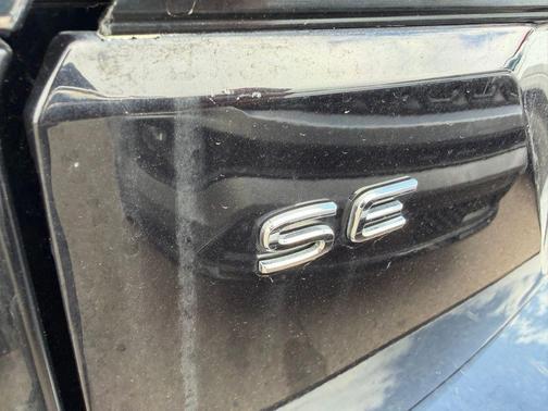 2024 Volkswagen Atlas 2.0T SE w/Technology 4MOTION