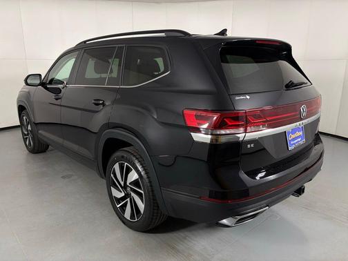 2024 Volkswagen Atlas 2.0T SE w/Technology 4MOTION