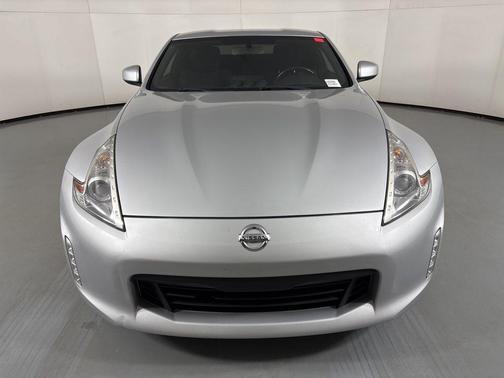 Brilliant Silver 2017 Nissan 370Z Base