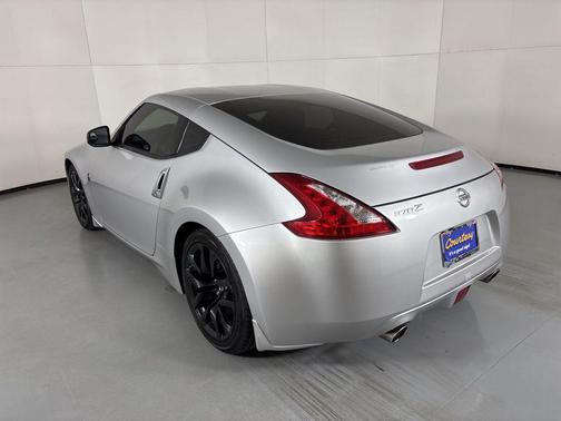 Brilliant Silver 2017 Nissan 370Z Base