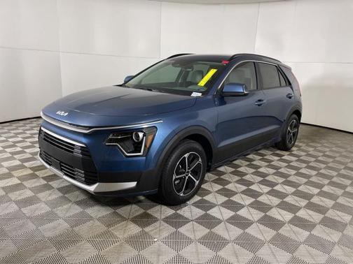 2025 Kia Niro EX