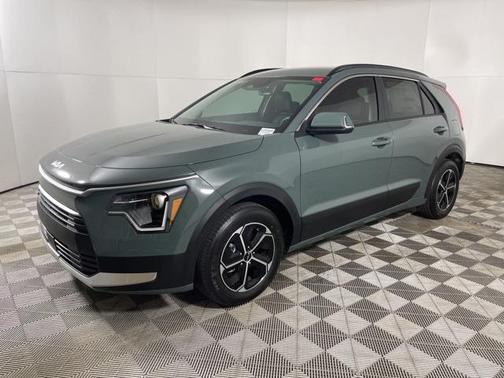 2025 Kia Niro EX
