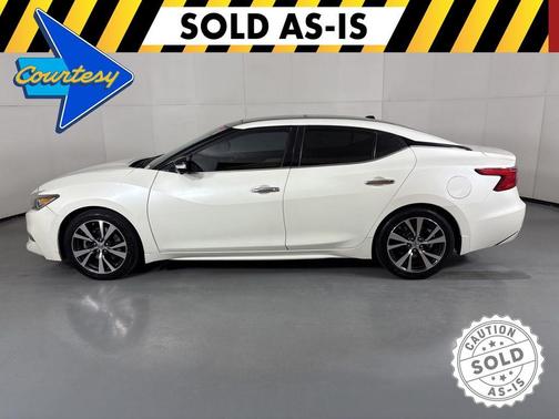 Pearl White 2017 Nissan Maxima 3.5 Platinum