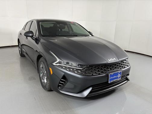 2022 Kia K5 LXS
