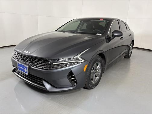 2022 Kia K5 LXS