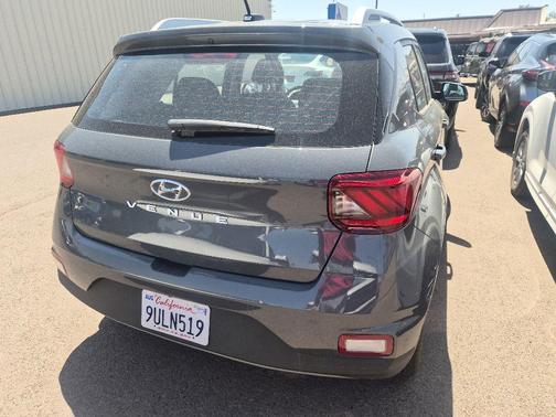 Ecotronic Gray 2025 Hyundai VENUE SEL